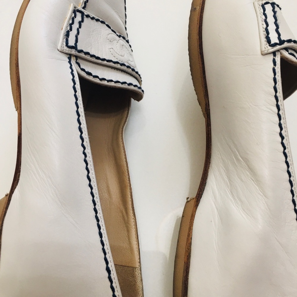 Used Chanel shoes